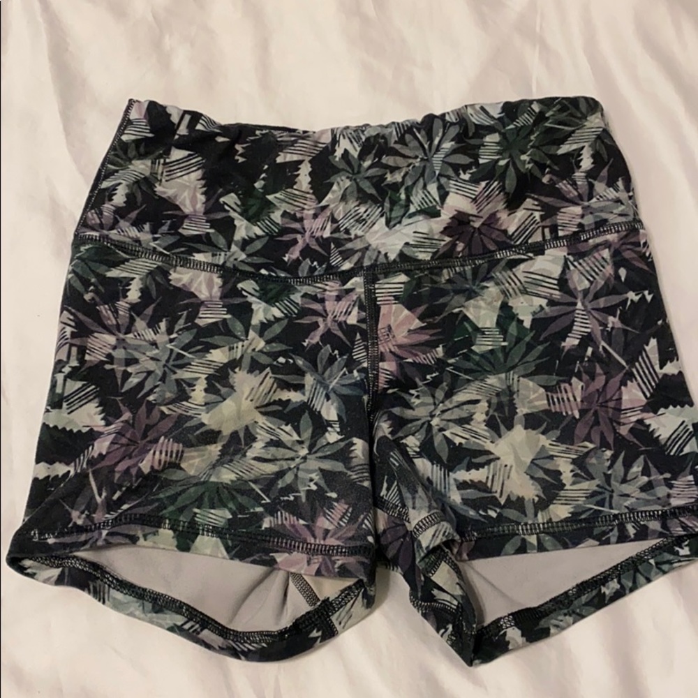 Size small, power high rise, fleo